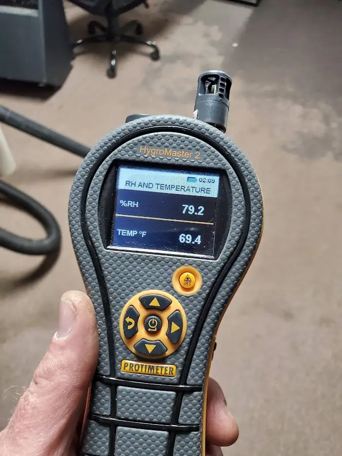 Moisture meter humidity assessment for Mold Remediation & Removal in Shaker Heights